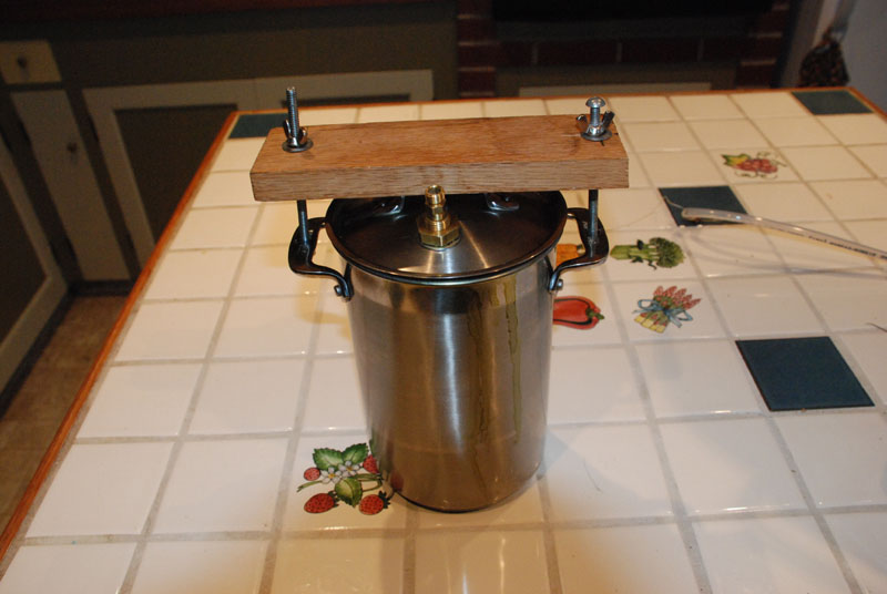 Asparagus cooker assembled-1